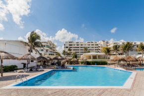 Brisas Condos by LivIN Cancun